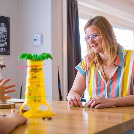 Family Appartement 'Marieo' With Game Room And Outdoor Facilities Gistel Eksteriør billede