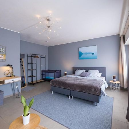 Family Appartement 'Marieo' With Game Room And Outdoor Facilities Gistel Eksteriør billede